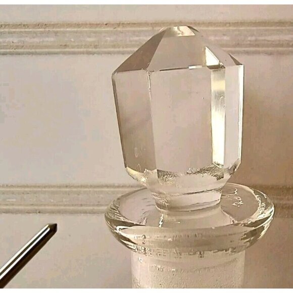 SET/2 Crystal Glass Cruets  w/Glass Stoppers, Oil and Vinegar, EUC - Picture 9 of 10